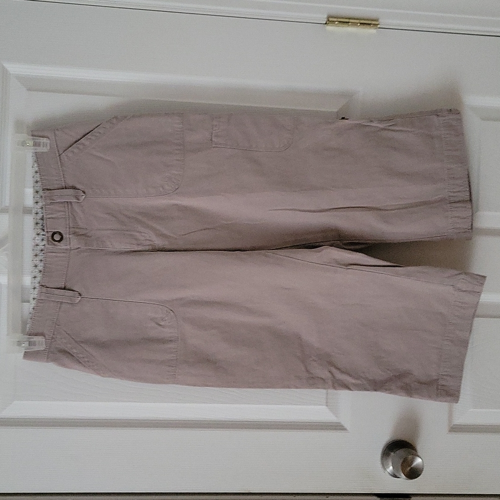 Lee stretch comfort shorts size 6 petite